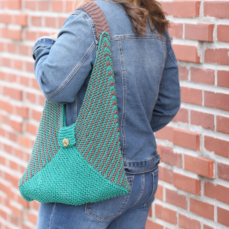 Free Knitting Pattern for Easy Garter Stitch Backpack  Knitting bag  pattern, Knitting bag diy, Knitted bags