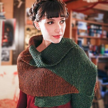 Load image into Gallery viewer, Bal Bullier Shawl Knit Kit
