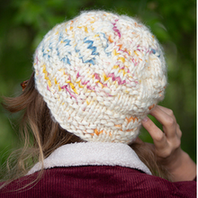 Load image into Gallery viewer, Basketweave Hat Knit Kit
