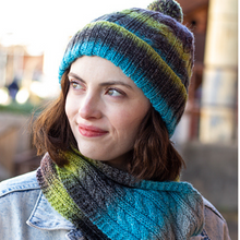 Load image into Gallery viewer, Cafe Cable Set Knit Kit
