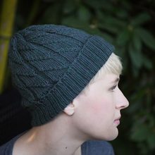 Load image into Gallery viewer, Spiral Twist Hat Knit Kit
