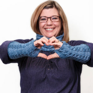 Cable Cowl & Fingerless Mitts Knit Kit