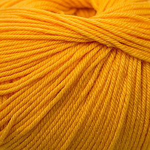 Skein of Cascade 220 Superwash Worsted weight yarn in the color Gold Fusion (Yellow) for knitting and crocheting.