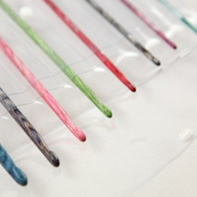 Load image into Gallery viewer, Knitters&#39; Pride Dreamz Crochet Hook Set

