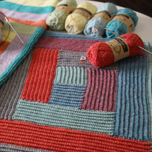 Load image into Gallery viewer, Log Cabin Blanket Crochet Kit
