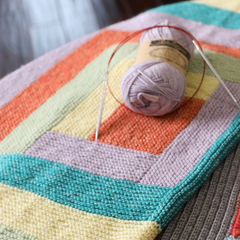 Log Cabin Blanket Knit Kit