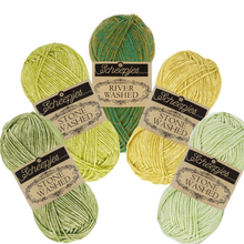 Load image into Gallery viewer, Log Cabin Blanket Knit Kit
