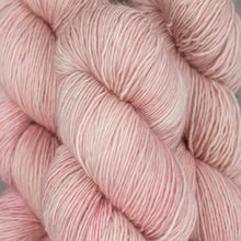 Load image into Gallery viewer, Skein of Madelinetosh Tosh Vintage Worsted weight yarn in the color Scout (Pink) for knitting and crocheting.
