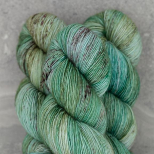 Kitty Wink Shawl Knit Kit