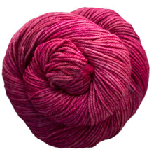 Load image into Gallery viewer, Absolute Fantasy Entrelac Hat and Fingerless Mitts Set Knit Kit
