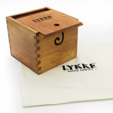 Load image into Gallery viewer, Lykke Yarn Box with Cover
