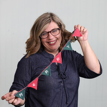 Load image into Gallery viewer, Holiday Ornaments and Banner Knit Kit
