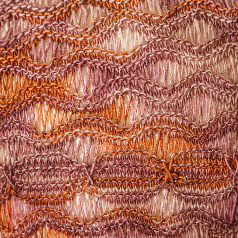 Wave on Wave Drop-Stitch Scarf Knit Kit