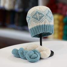 Load image into Gallery viewer, Woodland Snowflake Hat Printed Knitting Pattern
